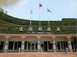 宜縣府前專員許智信～一審重判十二載．二審改判4年10月