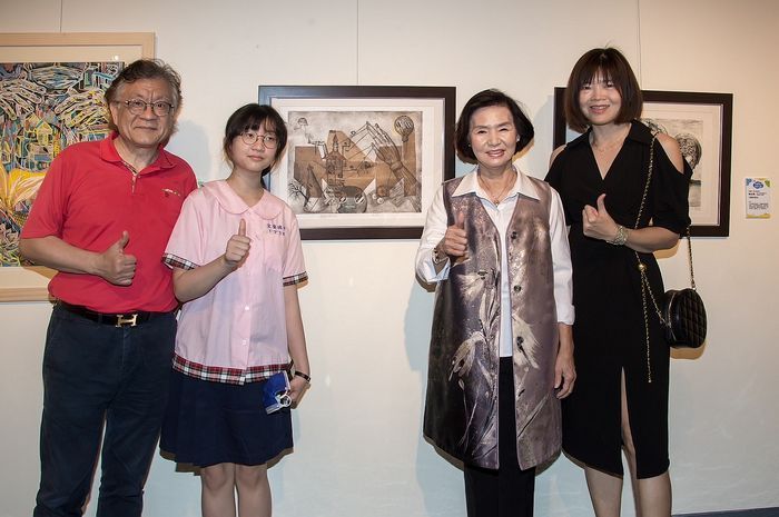 全國學生美術比賽特優作品開展～宜蘭縣五件  【直播連結】