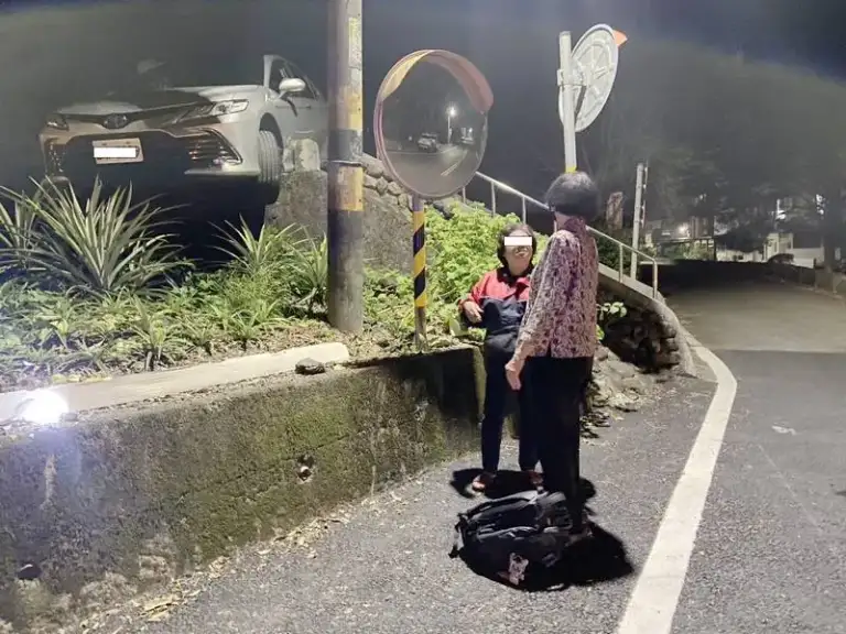 飛躍的羚羊～深夜開車飛躍路邊石墩．台北親友接回