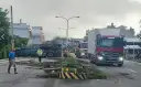 頭城聯結車翻覆～開車累了別逞強．警籲休息保平安【影音新聞】