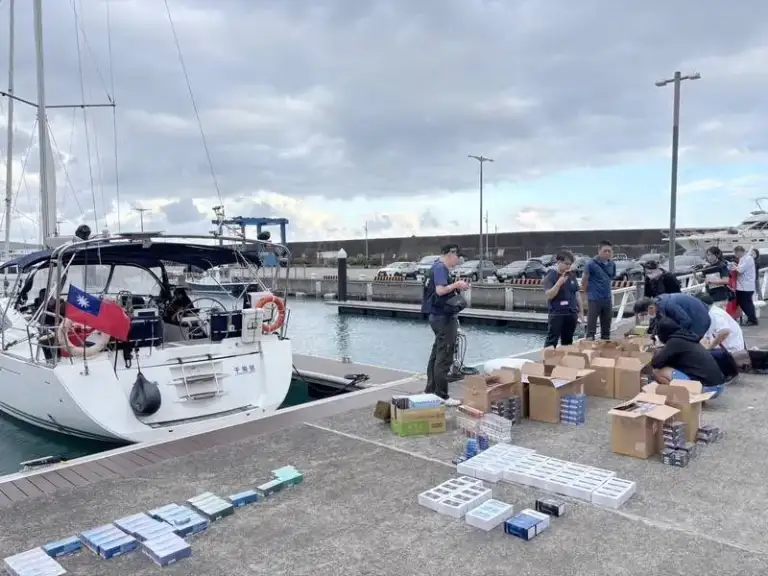 跨域合作防走私～烏石港查獲12,000包加熱菸【影音新聞】