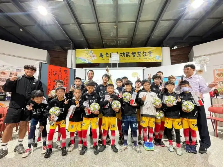 凱旋國小勇闖全國四強～議長嘉勉小將拚戰精神【影音直播】