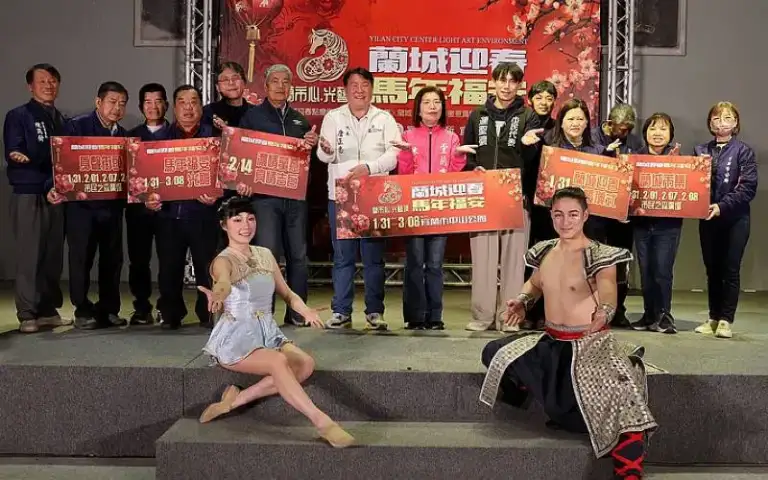 蘭城迎春馬年福安．夜晚煙花照蘭陽【影音新聞】