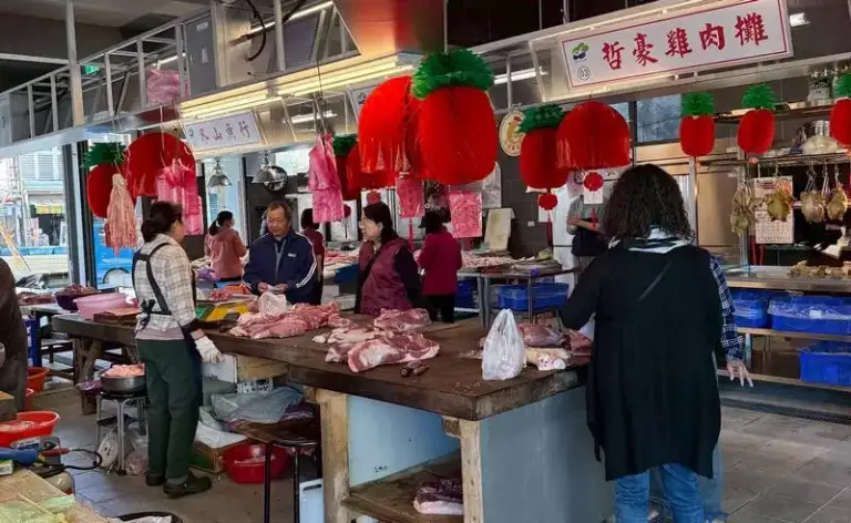 冬山迎春抽好運～逛市場消費抽家電