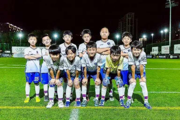 宜蘭足球勇奪全國第四～小將拚到底，藍鵲展實力