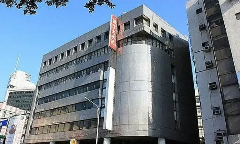 信大水泥高層遭押案情重～檢方追查不鬆手