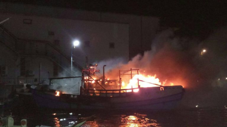 火燒船事件頻傳 消防局邀集漁政單位作出重要決策【影音新聞】