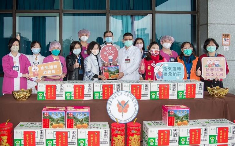 春節醫療護民健康．縣長感謝醫護人員辛勞