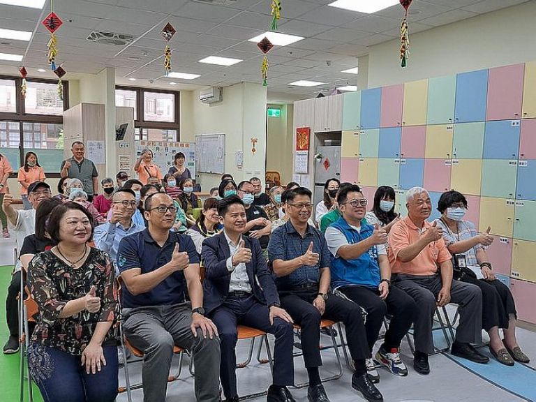 智慧照護公益捐贈～合作創建安全場域