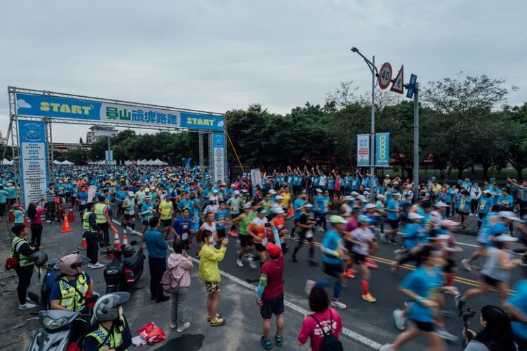 第一屆「員山頑埤路跑」～兩千名選手競技【影音新聞】