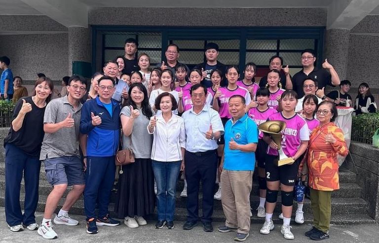 礁溪國中女排～贏得全國乙組冠軍【影音新聞】