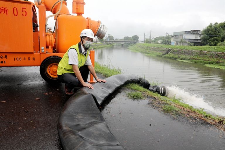 移動式抽水機防汛．兼顧市區淹水地段【影音新聞】