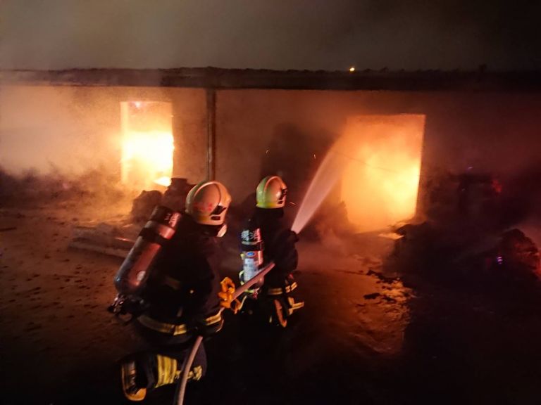 暗夜傳火災 頭城己文堂製香行祝融【影音新聞】