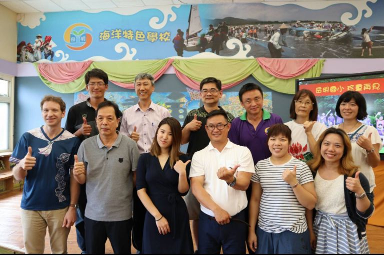 岳明國小畢業大亮點 來自海洋彼端的驚喜 【影音新聞】