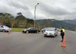 收假末二日北返車潮激增 蘇花路廊車多估於午後二時至晚間【影音新聞】