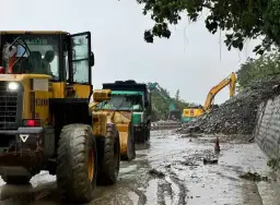 通了又斷仍一再持續搶修 蘇花路況險峻考驗養護工程處耐心毅力