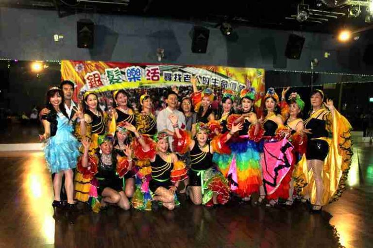 96歲林美質秀歌舞  阿曼達今晚嗨翻天