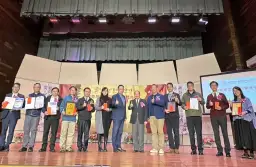 葛瑪蘭文化基金會頒發獎學金 計有48位優異學生獲獎【影音新聞】