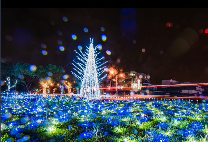 火樹銀花 最美在府會燈火闌珊處