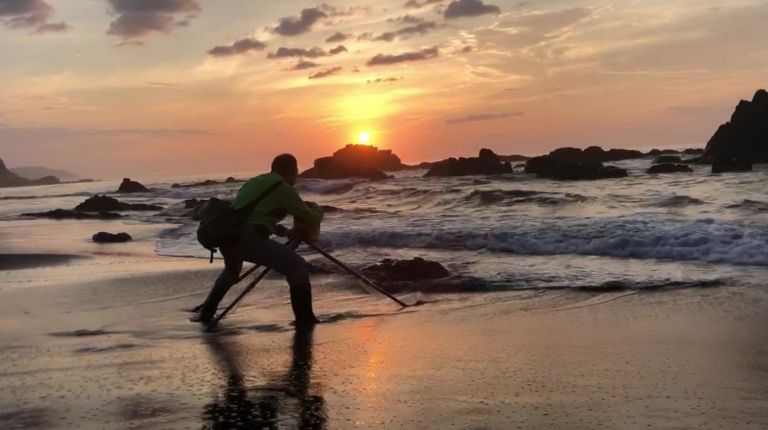 「外澳海浪成大盤米粉絲」 吳楊欽大師的光影外澳